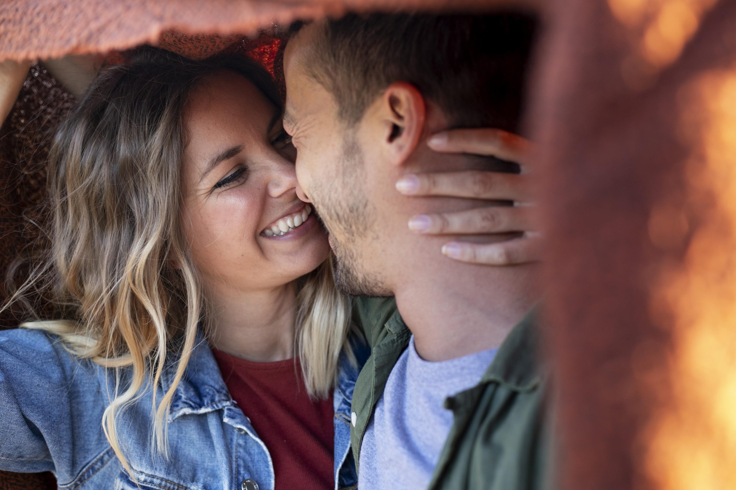 lovely-couple-spending-time-together (1)